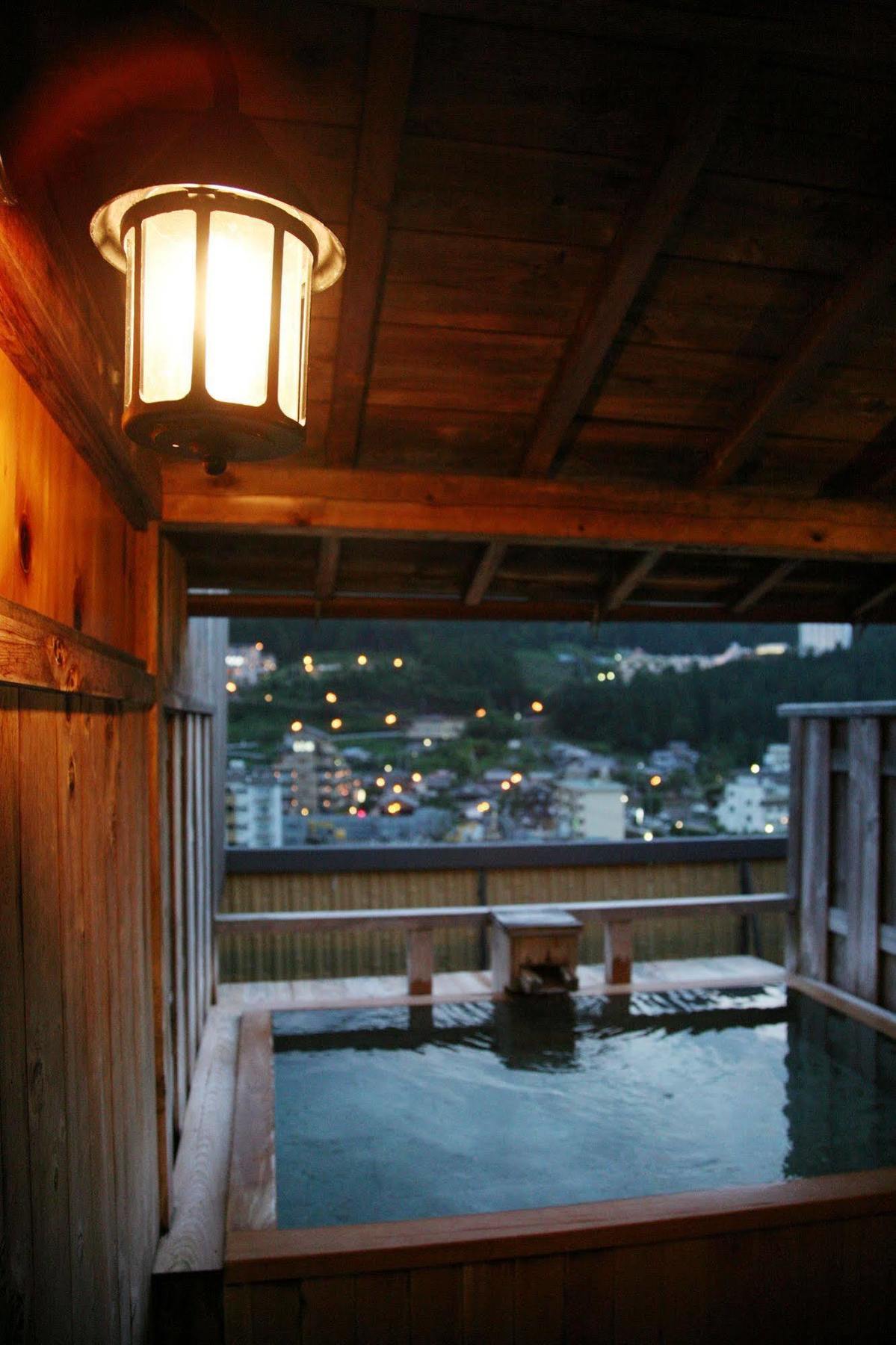 Hotel Okudaya Happoen à Gero Extérieur photo